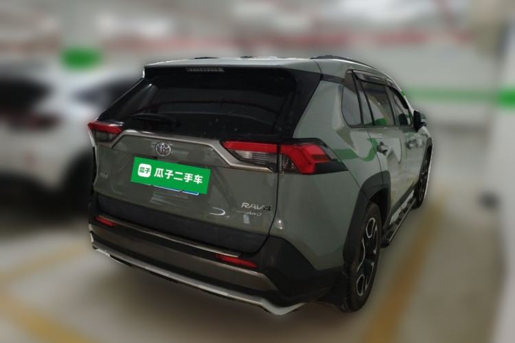 Used Toyota RAV4 2020 2.0L CVT Four-Wheel Drive Prestige Edition Rear Right 45 Deg