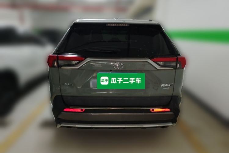 Used Toyota RAV4 2020 2.0L CVT Four-Wheel Drive Prestige Edition Rear