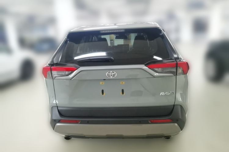 Used Toyota RAV4 2020 2.0L CVT Two-Wheel Drive Fashion Edition Rear