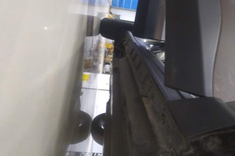 Used Toyota RAV4 2020 2.0L CVT Two-Wheel Drive Urban Edition Right Side Sill