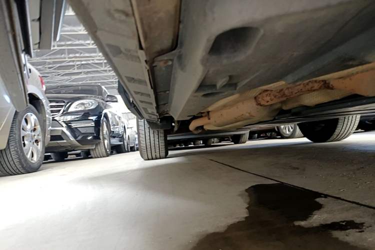 Used Toyota RAV4 2020 Dual-Engine 2.5L E-CVT 4x4 Elite PLUS Edition Right Side Sill