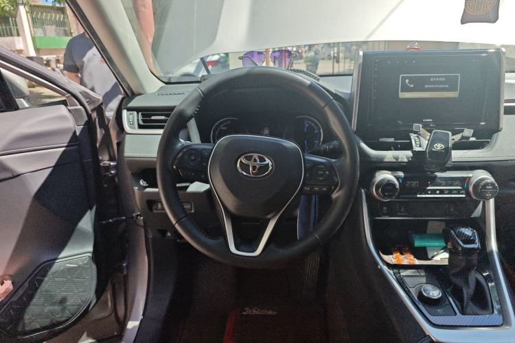 Used Toyota RAV4 2020 Dual-Motor 2.5L E-CVT Four-Wheel Drive Flagship Edition Steering Wheel