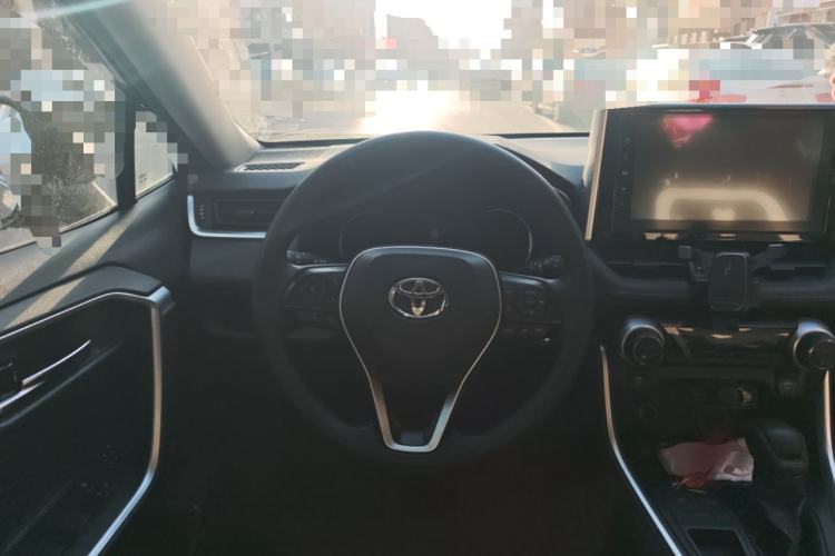 Used Toyota RAV4 2020 2.0L CVT Two-Wheel Drive Fashion Edition Steering Wheel