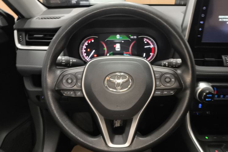 Used Toyota RAV4 2020 2.0L CVT Two-Wheel Drive Fashion Edition Steering Wheel