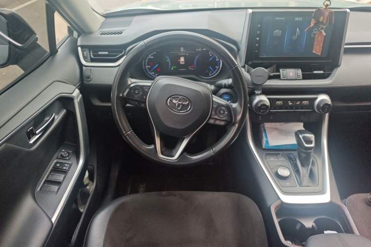 Used Toyota RAV4 2020 Dual-Motor 2.5L E-CVT Four-Wheel Drive Flagship Edition Steering Wheel