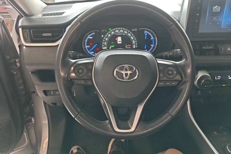 Used Toyota RAV4 2020 Dual-Engine 2.5L E-CVT 4x4 Elite PLUS Edition Steering Wheel