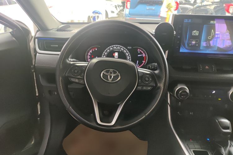 Used Toyota RAV4 2020 2.0L CVT Two-Wheel Drive Fashion Edition Steering Wheel