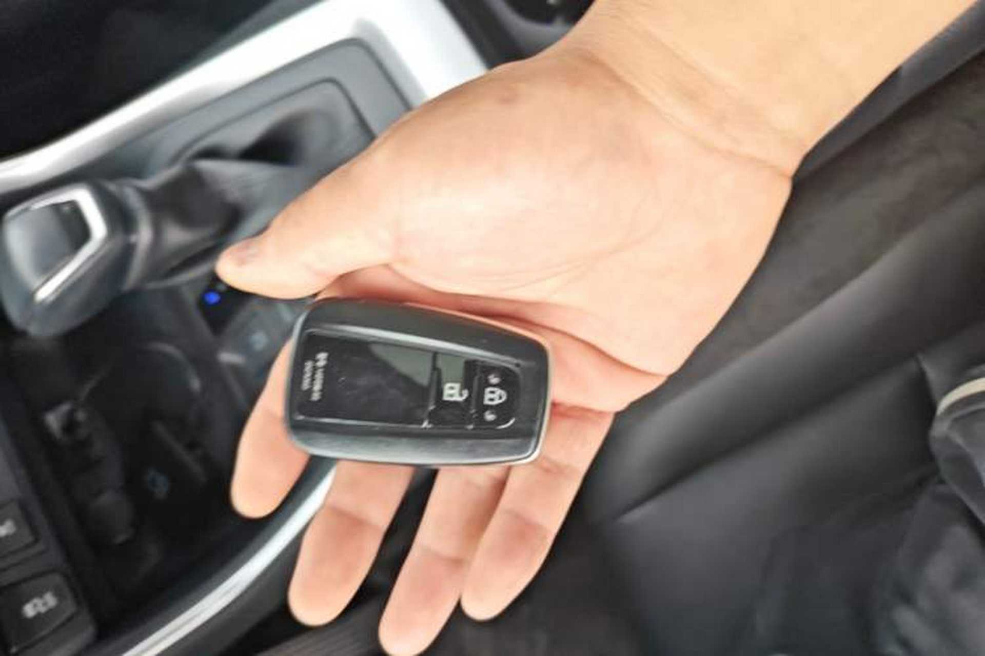 Used Toyota RAV4 2020 2.0L CVT Two-Wheel Drive Fashion PLUS Edition Vehicle Key