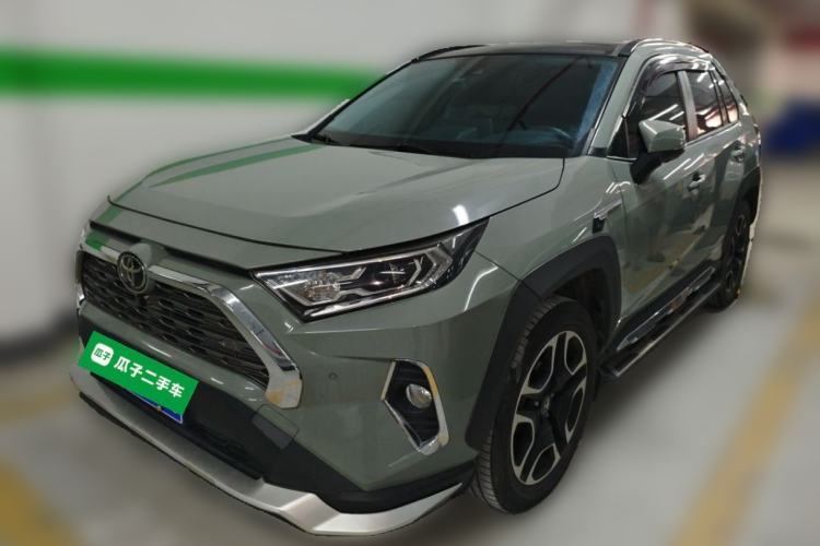 Used Toyota RAV4 2020 2.0L CVT Four-Wheel Drive Prestige Edition Guazi used car, China used car export, Used car for sale, Used cars, Cheapest cars for sale
