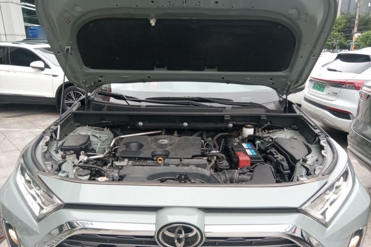 Used Toyota RAV4 2020 2.0L CVT Four-Wheel Drive Prestige Edition Engine Bay