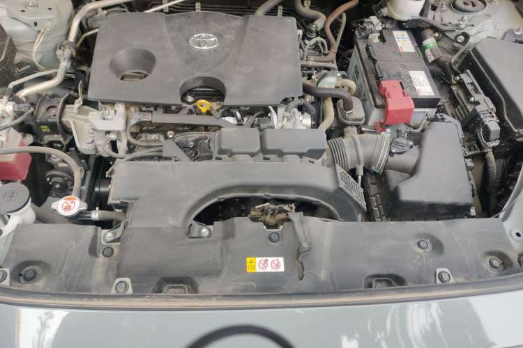 Used Toyota RAV4 2020 2.0L CVT Two-Wheel Drive Prestige Edition Engine Bay