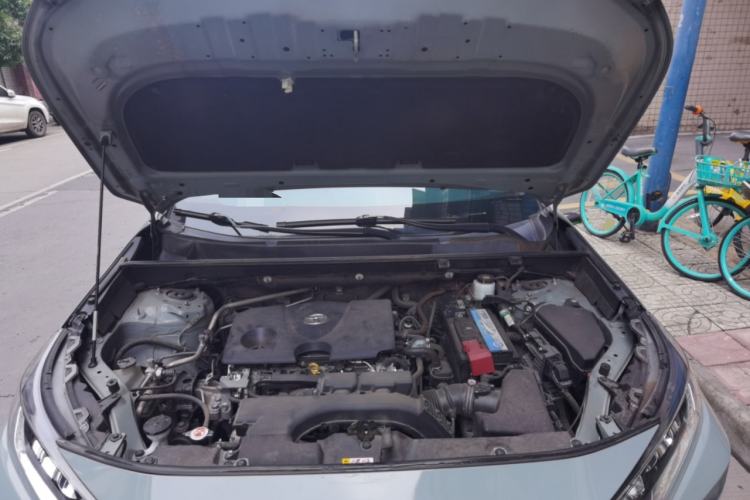 Used Toyota RAV4 2020 2.0L CVT 4x4 Trend Edition Engine Bay