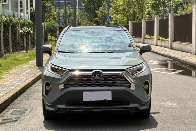 Used Toyota RAV4 2020 2.0L CVT Four-Wheel Drive Prestige Edition Exterior 3
