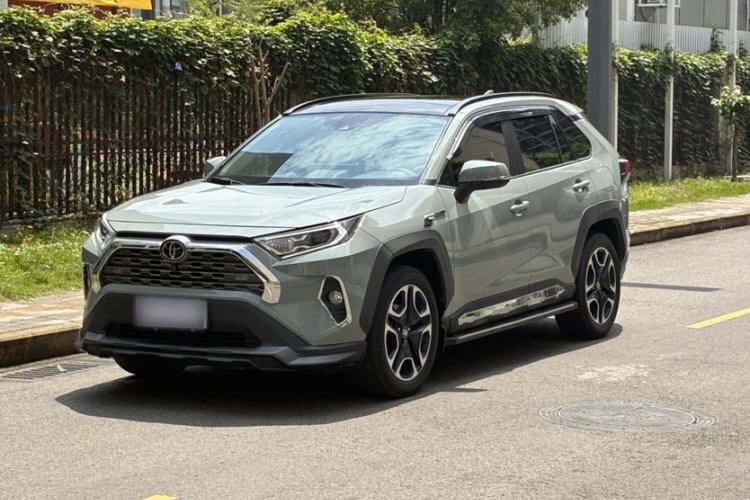 Used Toyota RAV4 2020 2.0L CVT Four-Wheel Drive Prestige Edition Exterior 8