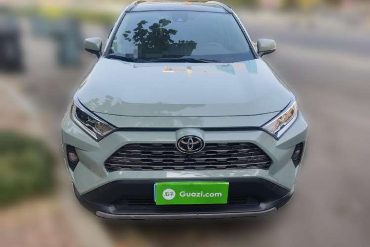 Used Toyota RAV4 2020 2.0L CVT Two-Wheel Drive Prestige Edition Front