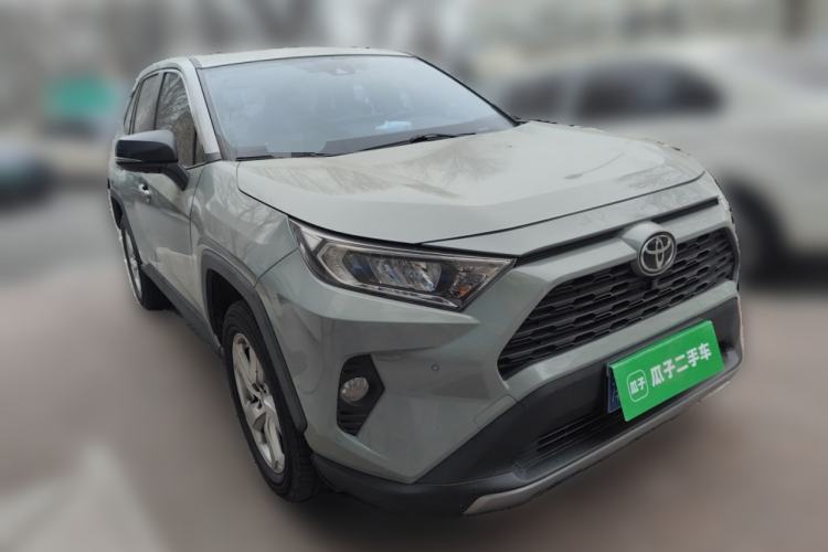 Used Toyota RAV4 2020 2.0L CVT 4x4 Trend Edition Front Right 45 Deg