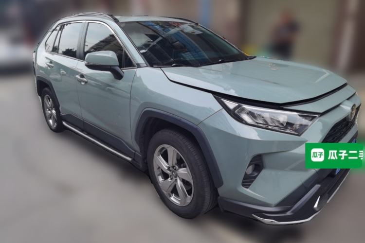 Used Toyota RAV4 2020 2.0L CVT 4x4 Trend Edition Front Right 45 Deg