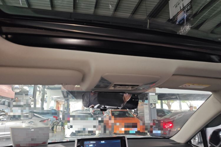 Used Toyota RAV4 2020 2.0L CVT Four-Wheel Drive Prestige Edition Headliner