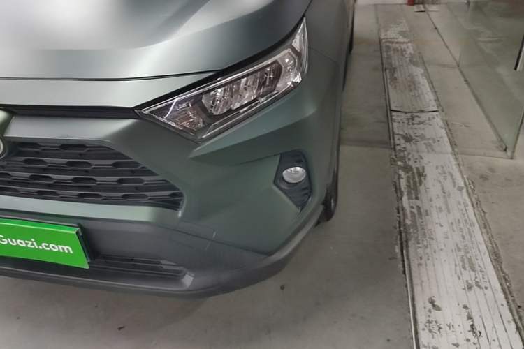 Used Toyota RAV4 2020 2.0L CVT Two-Wheel Drive Urban Edition Left Front Headlight