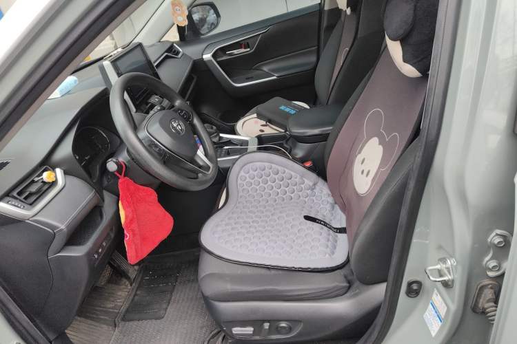 Used Toyota RAV4 2020 2.0L CVT 4x4 Trend Edition Left Front Seat