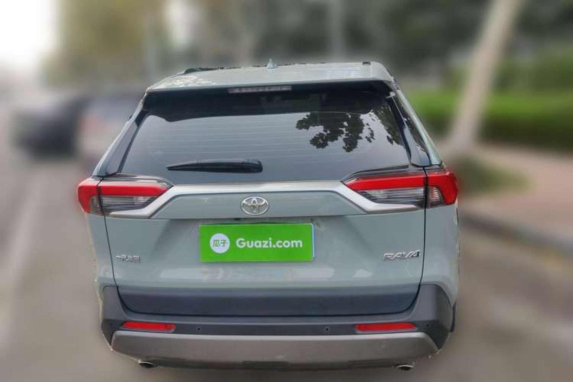 Used Toyota RAV4 2020 2.0L CVT Two-Wheel Drive Prestige Edition Rear