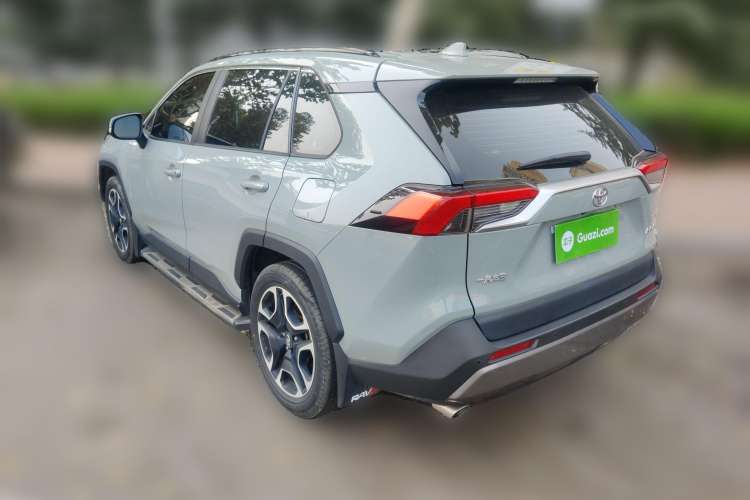 Used Toyota RAV4 2020 2.0L CVT Two-Wheel Drive Prestige Edition Rear Left 45 Deg