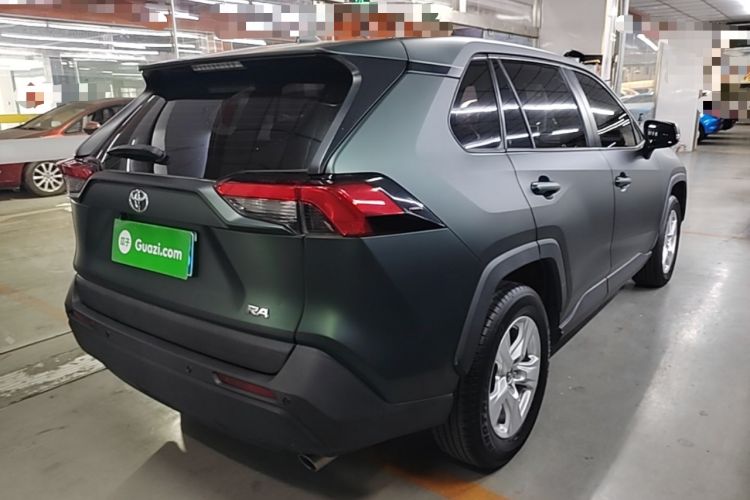 Used Toyota RAV4 2020 2.0L CVT Two-Wheel Drive Urban Edition Rear Right 45 Deg