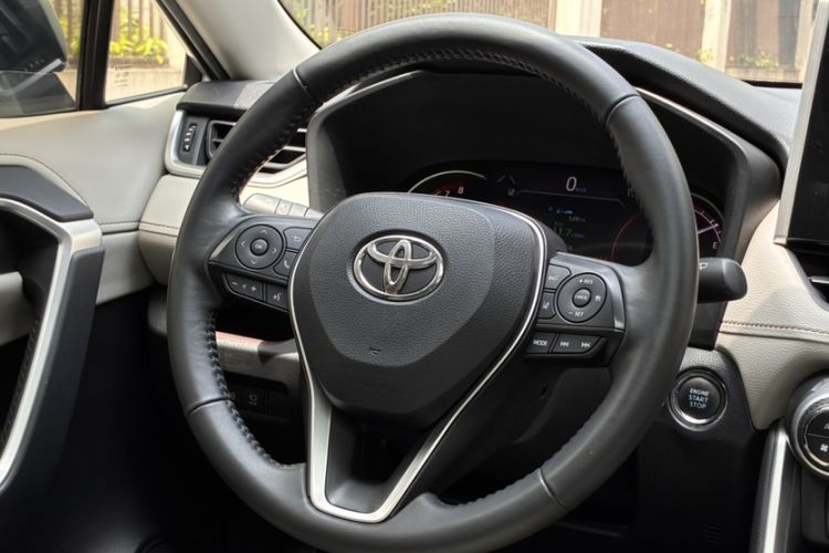 Used Toyota RAV4 2020 2.0L CVT Four-Wheel Drive Prestige Edition Steering Wheel
