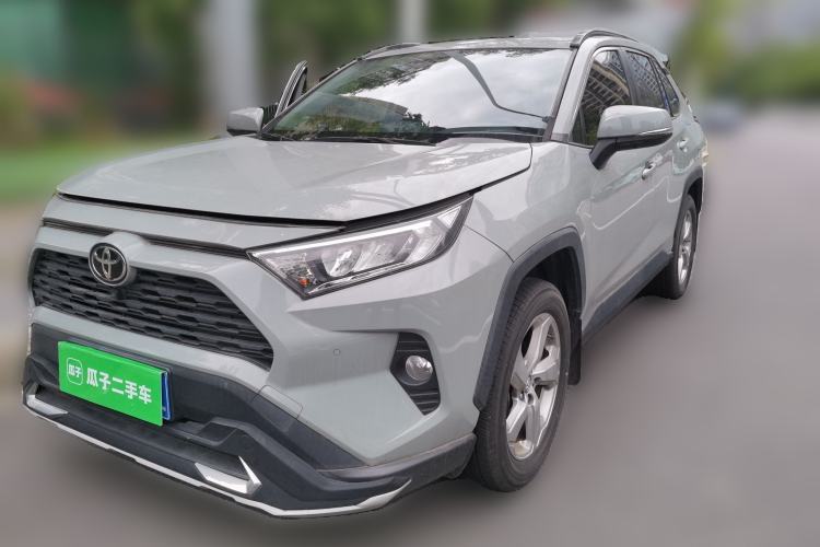 Toyota RAV4 2020 2.0L CVT Two-Wheel Drive Fashion Edition с пробегом Guazi used car, China used car export, Used car for sale, Used  cars, Cheapest cars for sale