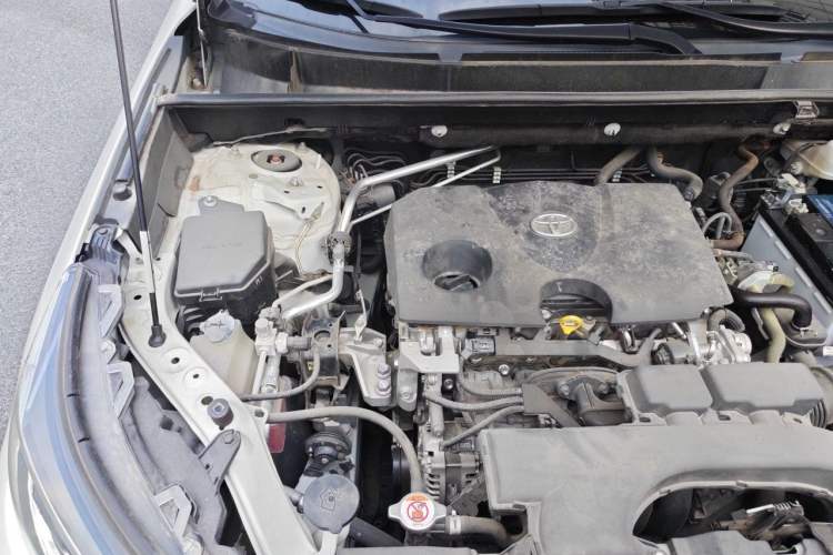 Used Toyota RAV4 2020 2.0L CVT Four-Wheel Drive Prestige Edition Engine Bay Right