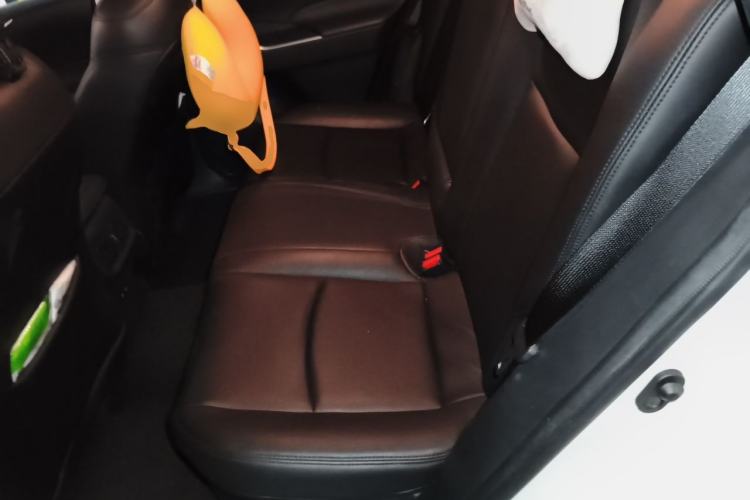 Used Toyota RAV4 2020 Dual-Engine 2.5L E-CVT Two-Wheel Drive Elite Edition Left Rear Seat