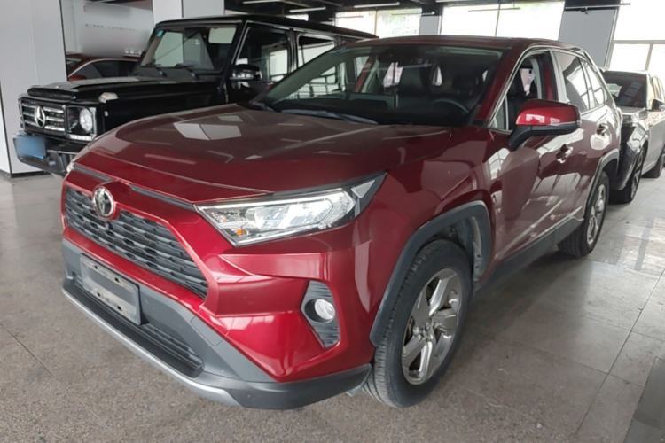 Used Toyota RAV4 2020 2.0L CVT Two-Wheel Drive Fashion Edition Guazi used car, China used car export, Used car for sale, Used  cars, Cheapest cars for sale