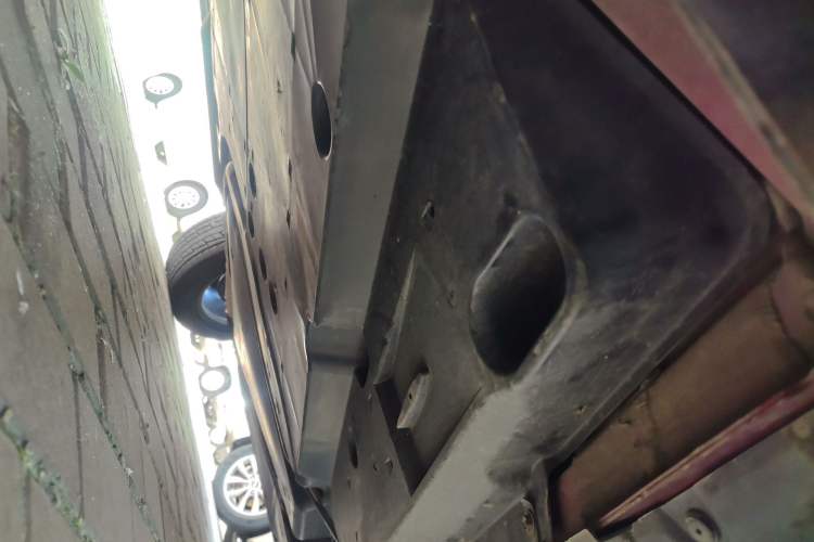 Used Toyota RAV4 2020 Dual-Engine 2.5L E-CVT 4x4 Elite PLUS Edition Chassis Front Left