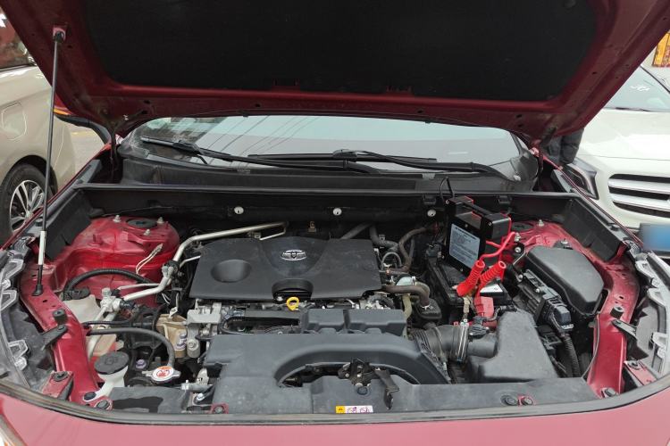 Used Toyota RAV4 2020 2.0L CVT Two-Wheel Drive Fashion Edition Engine Bay