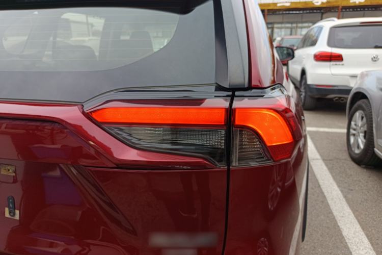Used Toyota RAV4 2020 2.0L CVT 4x4 Trend Edition Exterior 6