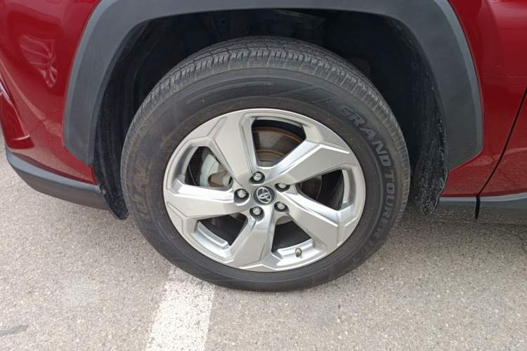 Used Toyota RAV4 2020 2.0L CVT 4x4 Trend Edition Exterior 7