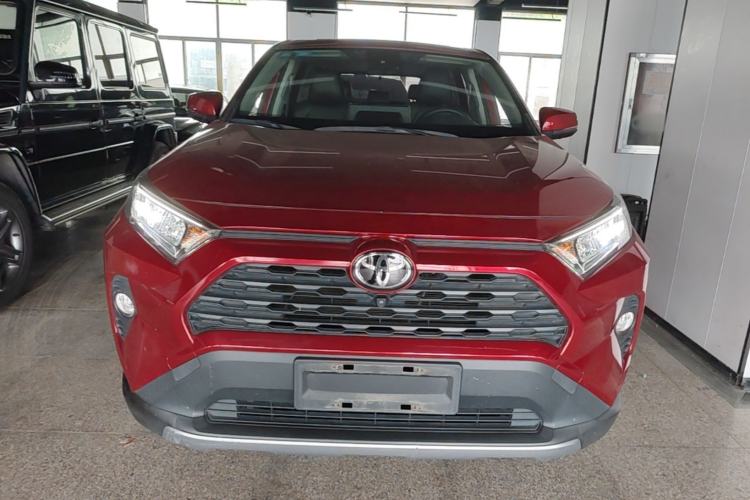 Used Toyota RAV4 2020 2.0L CVT Two-Wheel Drive Fashion Edition Front