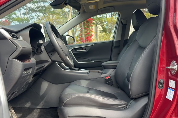 Used Toyota RAV4 2020 Dual-Motor 2.5L E-CVT Four-Wheel Drive Flagship Edition Left Front Seat
