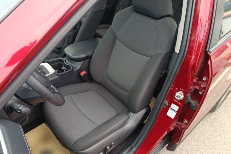 Used Toyota RAV4 2020 2.0L CVT 4x4 Trend Edition Left Front Seat