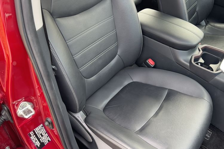 Used Toyota RAV4 2020 Dual-Motor 2.5L E-CVT Four-Wheel Drive Flagship Edition Right Front Seat