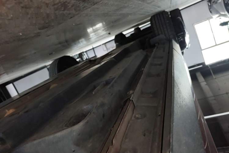 Used Toyota RAV4 2020 2.0L CVT Two-Wheel Drive Fashion Edition Right Side Sill