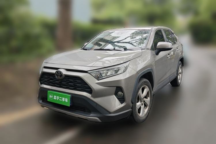 Used Toyota RAV4 2020 2.0L CVT Two-Wheel Drive Fashion PLUS Edition Guazi used car, China used car export, Used car for sale, Used cars, Cheapest cars for sale