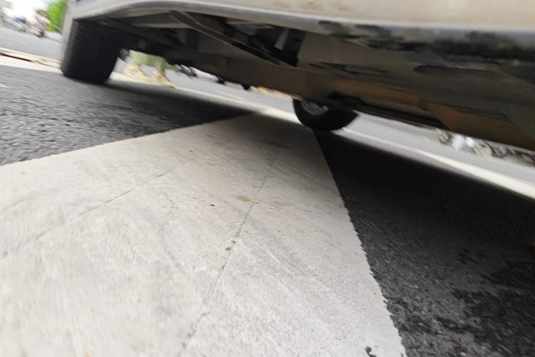 Used Toyota RAV4 2020 Dual-Engine 2.5L E-CVT Two-Wheel Drive Elite Edition Chassis Front Right