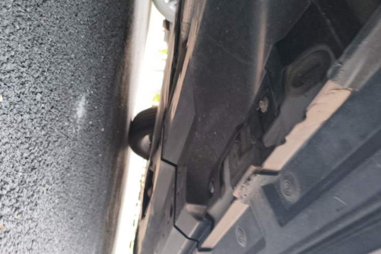 Used Toyota RAV4 2020 2.0L CVT Two-Wheel Drive Prestige Edition Chassis Rear Right