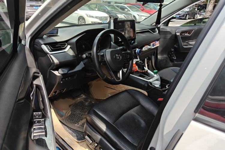 Used Toyota RAV4 2020 Dual-Engine 2.5L E-CVT Two-Wheel Drive Elite Edition Driver Seat