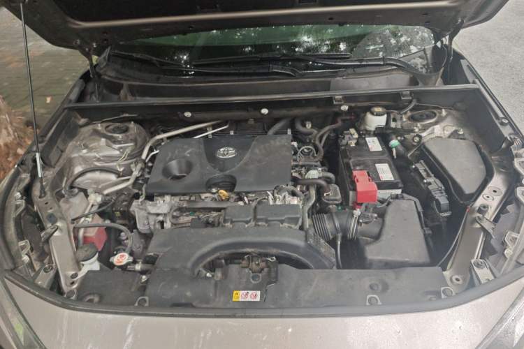 Used Toyota RAV4 2020 2.0L CVT Two-Wheel Drive Fashion PLUS Edition Engine Bay