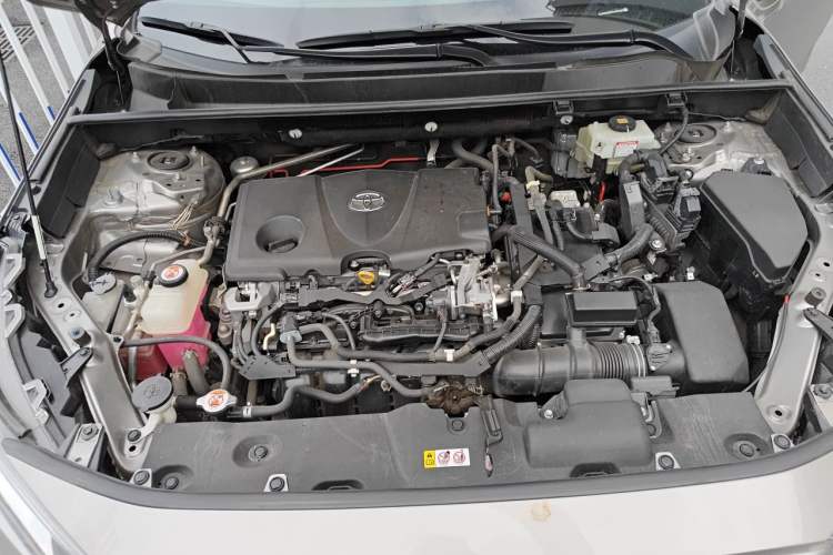 Used Toyota RAV4 2020 Dual-Engine 2.5L E-CVT Two-Wheel Drive Elite Edition Engine Bay