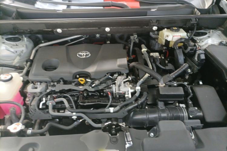 Used Toyota RAV4 2020 Dual-Engine 2.5L E-CVT Two-Wheel Drive Elite Edition Engine Bay