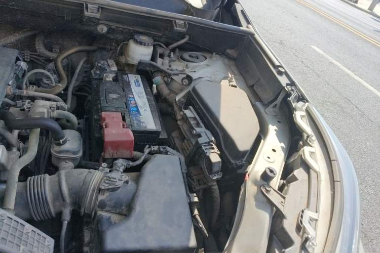 Used Toyota RAV4 2020 2.0L CVT Two-Wheel Drive Fashion Edition Engine Bay Left