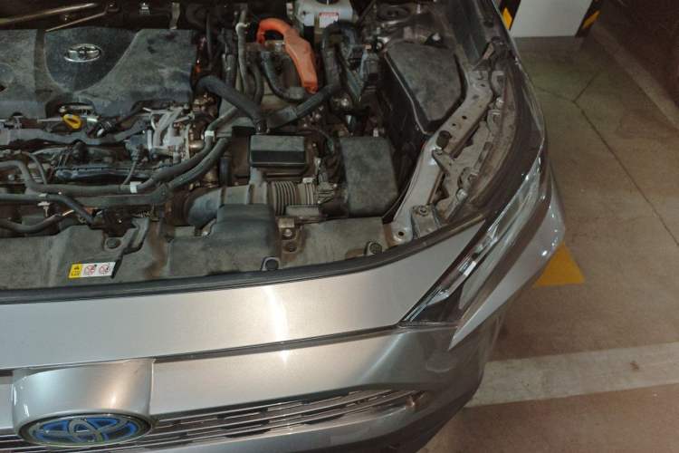 Used Toyota RAV4 2020 Dual-Motor 2.5L E-CVT Four-Wheel Drive Flagship Edition Engine Bay Left